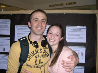 Melissa Wright presents her psychology research to students and Professor Rakowitz